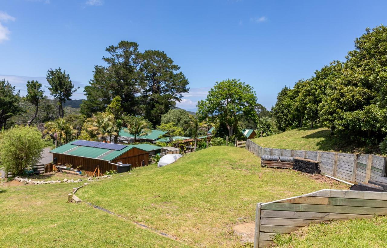 Aotea Lodge Great Barrier Tryphena Exterior foto
